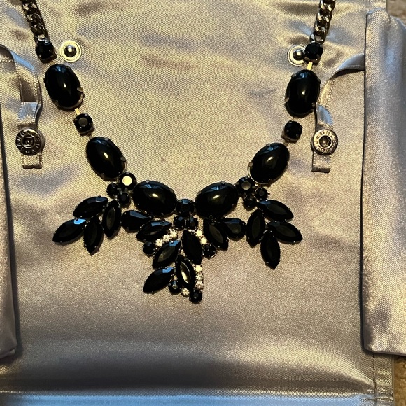 JCREW BLACK FASHION NECKLACE WITH DIAMOND ACCENTS - Picture 2 of 2